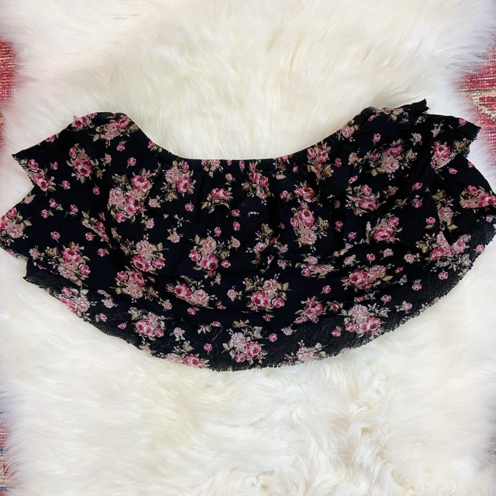 Blue Life Ruffle Crop Top - Picture 3 of 3